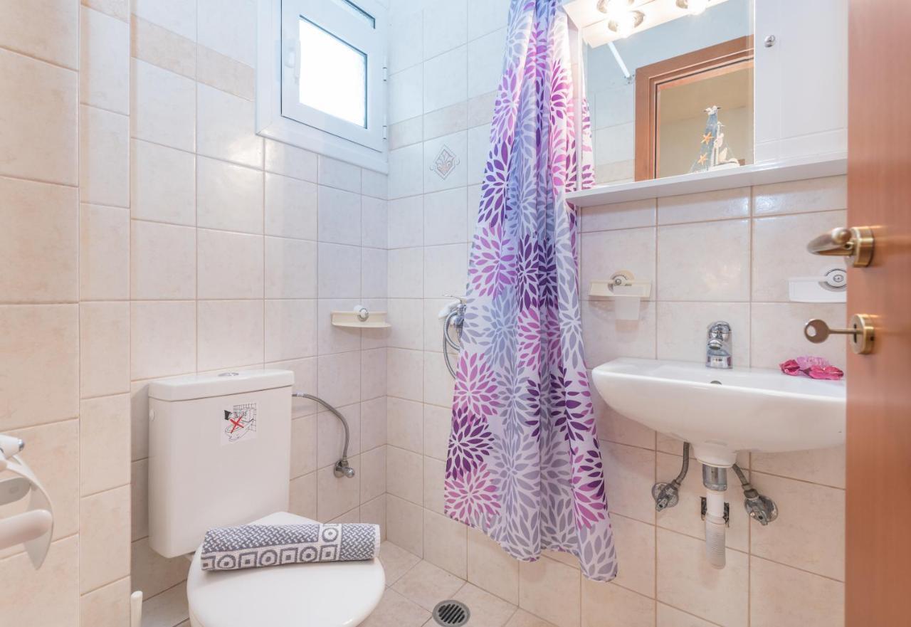 Domus Lukas Apartments Marathiás Dış mekan fotoğraf
