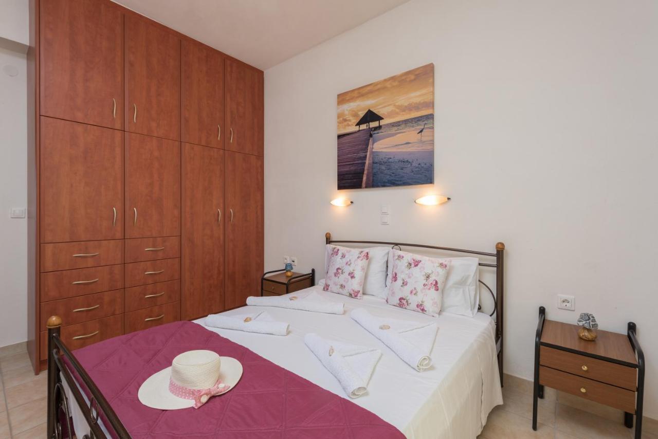 Domus Lukas Apartments Marathiás Dış mekan fotoğraf